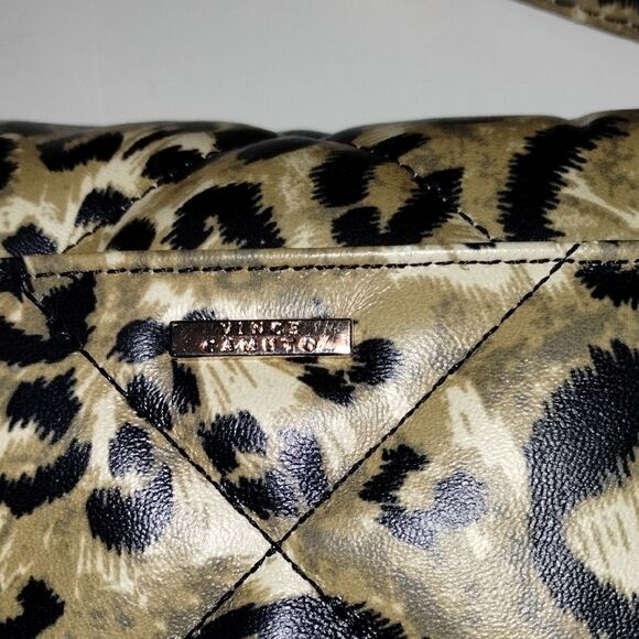 Vince Camuto Quilted Leopard Print Shoulder Bag – Gold Hardware, Bold Statement - Picture 3 of 7